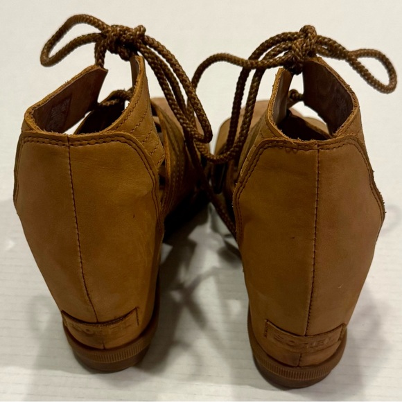 SOREL Joanie II Lace Wedge Sandals Brown Leather Size 8.5 - Picture 3 of 6